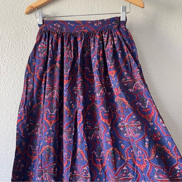 Vintage 90s Floral Midi Long Skirt Women’s 6 Navy Medallion Flowy Boho Garden - Picture 3 of 13